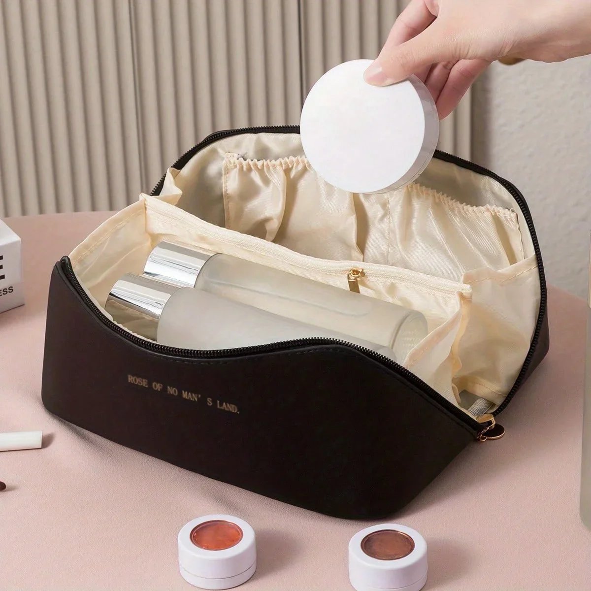 Women’s Makeup Organizer Bag Women’s Makeup Organizer Bag